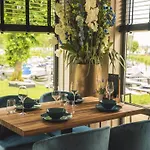 Luxurious Nearby The Lower Rhine Feriehus Maurik