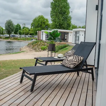 Holiday home Luxurious Nearby The Lower Rhine