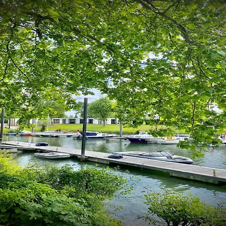 Luxurious Nearby The Lower Rhine *