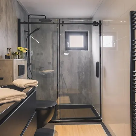 度假居 Luxurious Nearby The Lower Rhine *
