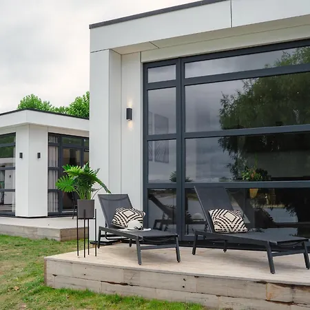 Luxurious Nearby The Lower Rhine Casa vacanze Maurik