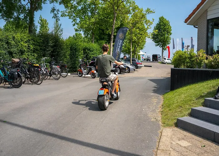 Luxurious Nearby The Lower Rhine Сasa de vacaciones Maurik