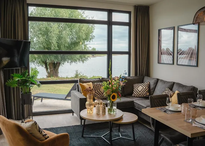 Semesterbostad Luxurious Nearby The Lower Rhine Maurik