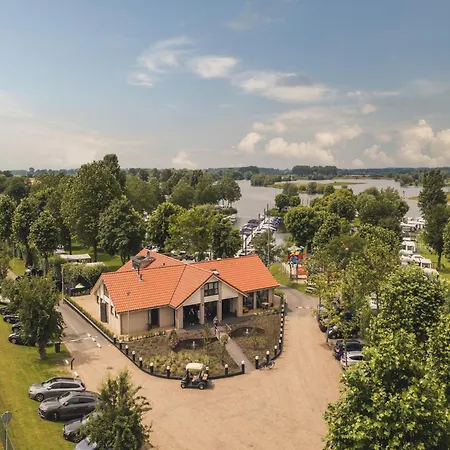 Semesterbostad Luxurious Nearby The Lower Rhine Maurik